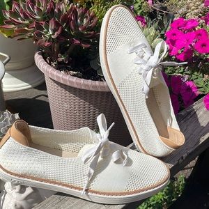 UGG Pinkett Lace Up Hyper Weave Casual Sneakers